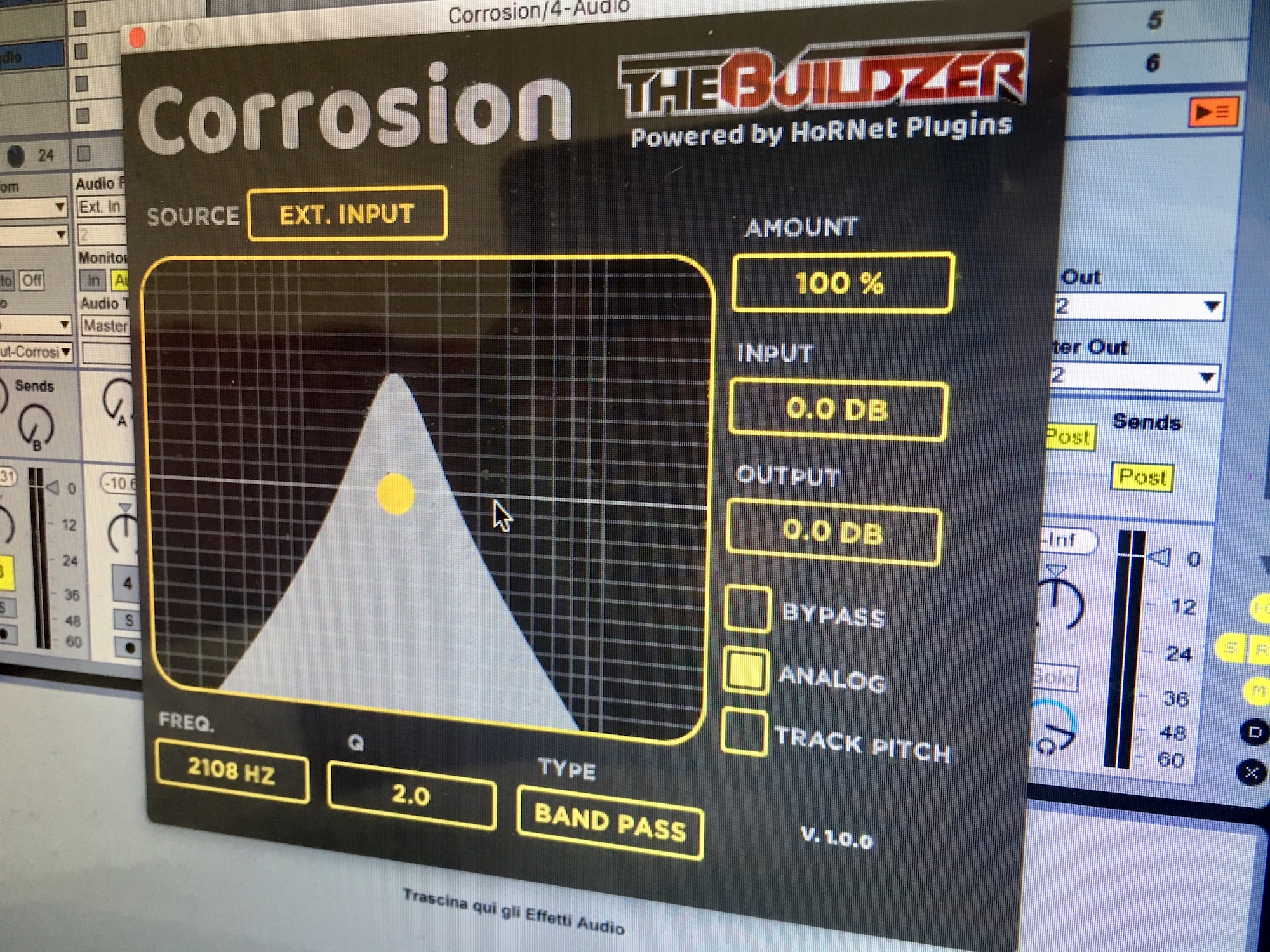 Corrosion, a ring modulator made by HoRNet Plugins and The Buildzer - HoRNet Plugins